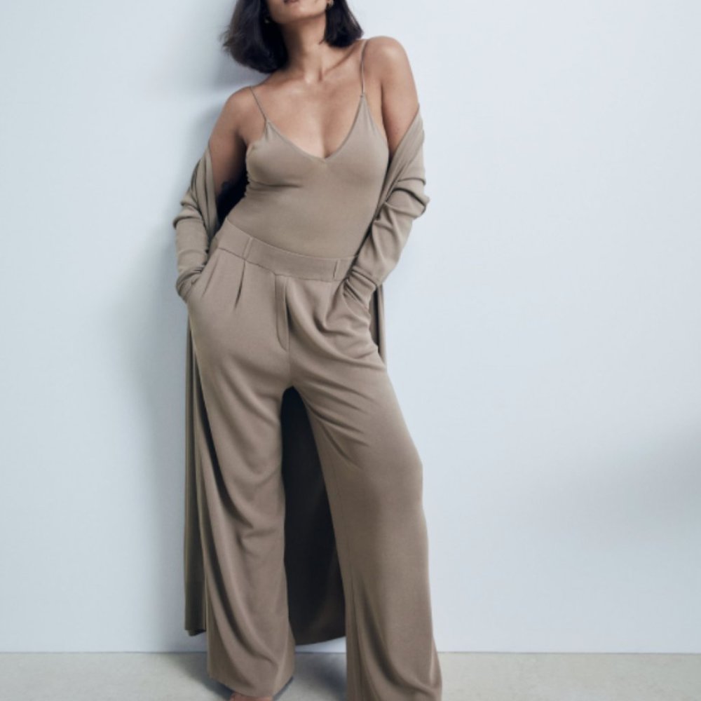 ZARA 2PC V NECK KNIT SPAGHETTI STRAP BODYSUIT & PANT TROUSERS